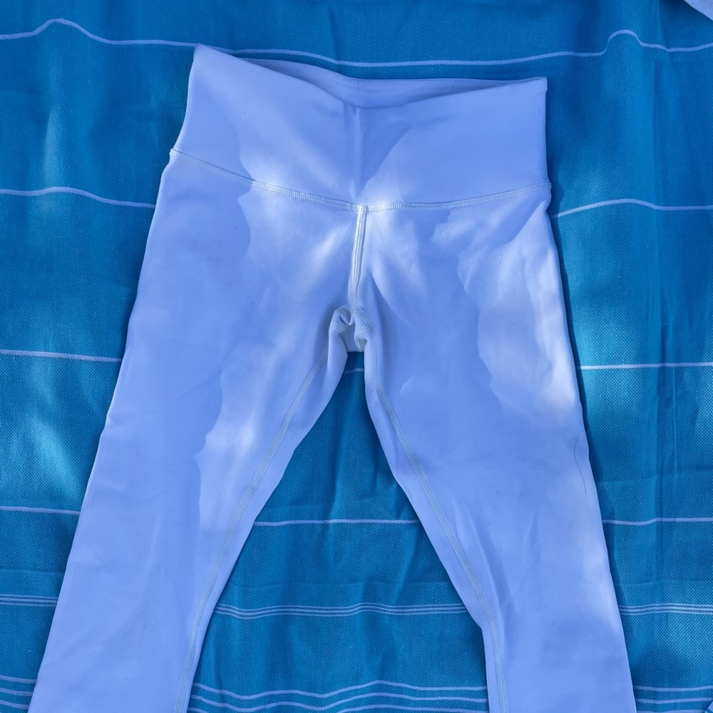 white crop lululemon leggings